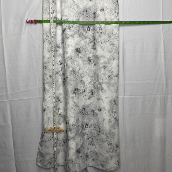 Lululemon dress - Picture 6 of 7